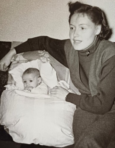 Junge frau mutter - junge,