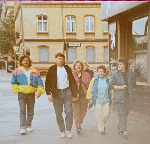 Gruppe männer und frauen - gruppe,