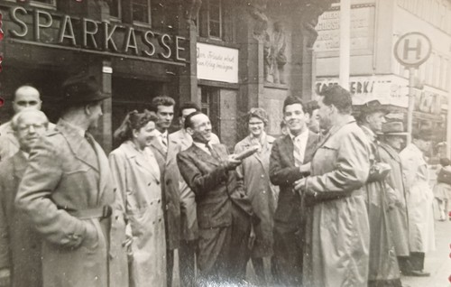 Gruppe männer frauen - männer,