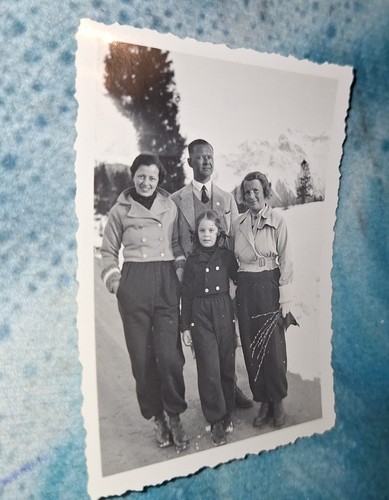 Altes foto familie schnee - altes,