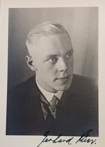 Porträt schöner junger - , mann
