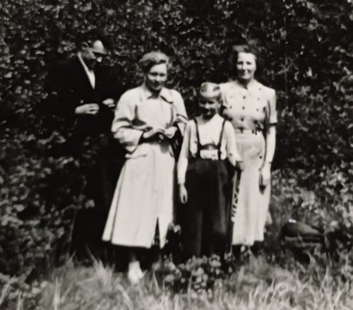 Zwei frauen stehen junge - frauen,